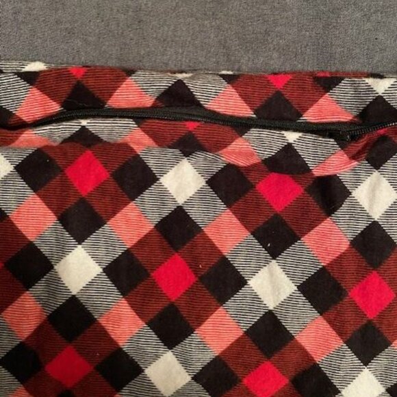 HANDMADE Red Plaid Flannel Infinity Scarf with hidden zip pocket - Picture 4 of 5
